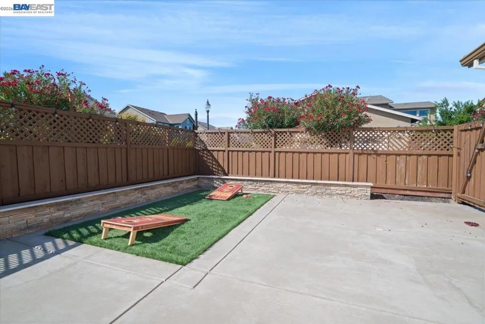 4003 Summit Dr Tracy, CA 95377