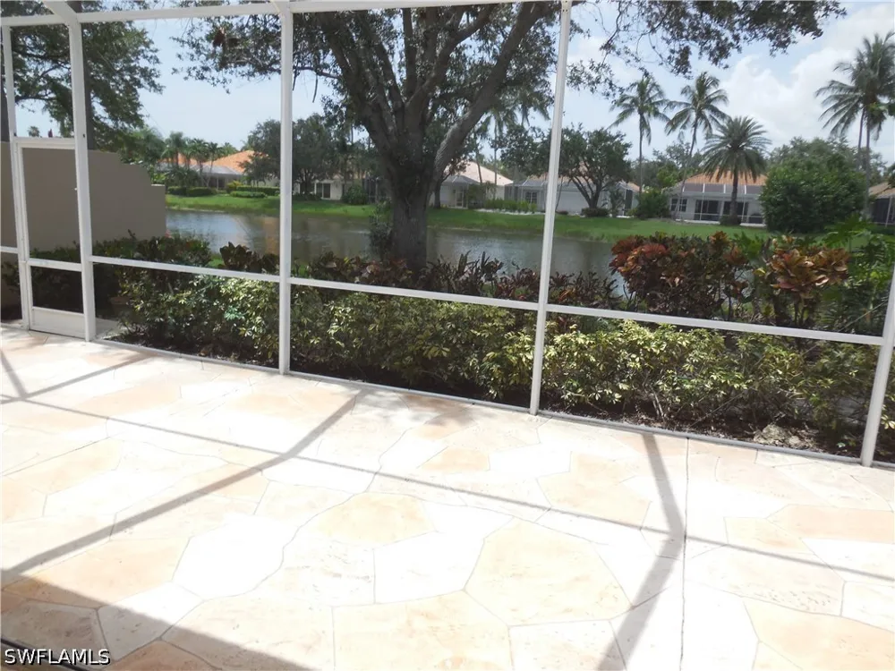 Hawkesbury Way Naples, FL 34119