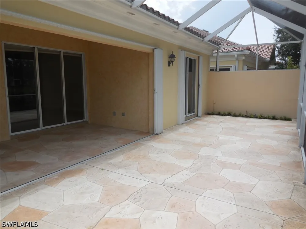 Hawkesbury Way Naples, FL 34119