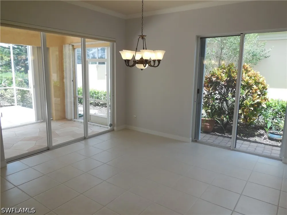 Hawkesbury Way Naples, FL 34119