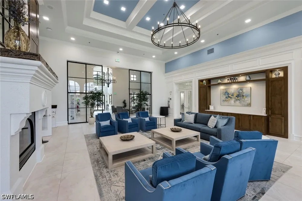 Hawkesbury Way Naples, FL 34119