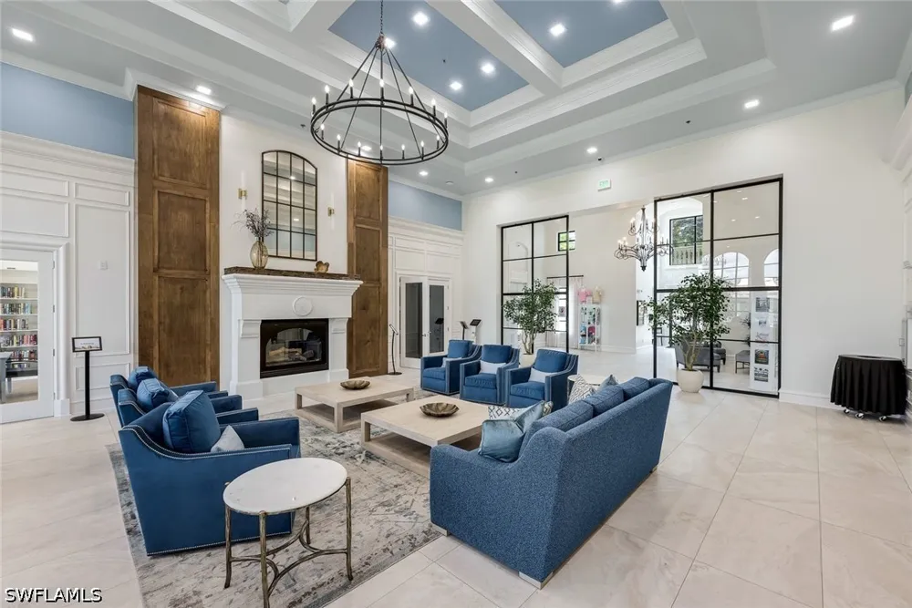 Hawkesbury Way Naples, FL 34119