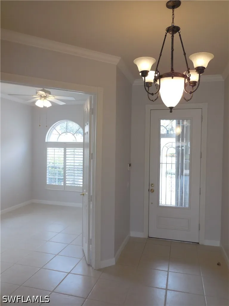 Hawkesbury Way Naples, FL 34119