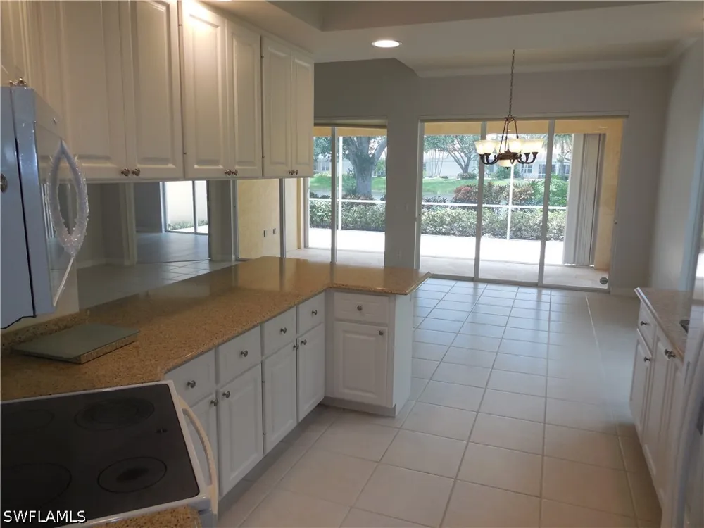 Hawkesbury Way Naples, FL 34119