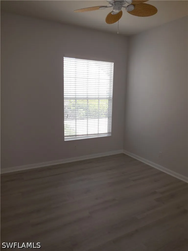 Hawkesbury Way Naples, FL 34119