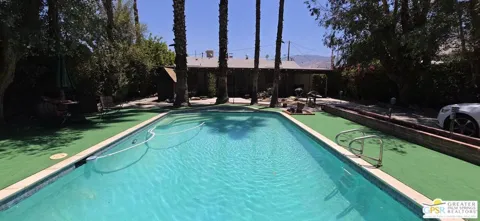 1339 E Camino Amapola