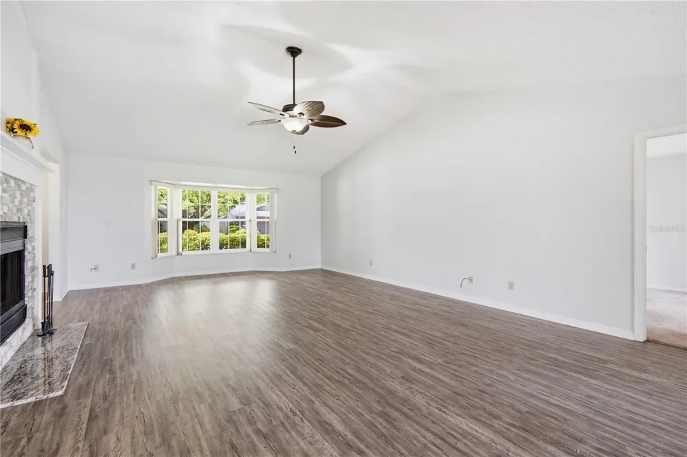 9743 106TH AVENUE Largo, FL 33773