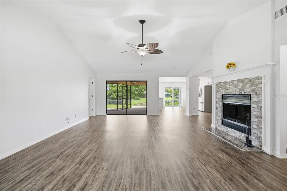 9743 106TH AVENUE Largo, FL 33773