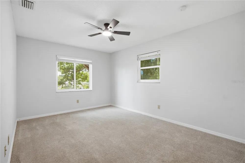 9743 106TH AVENUE Largo, FL 33773