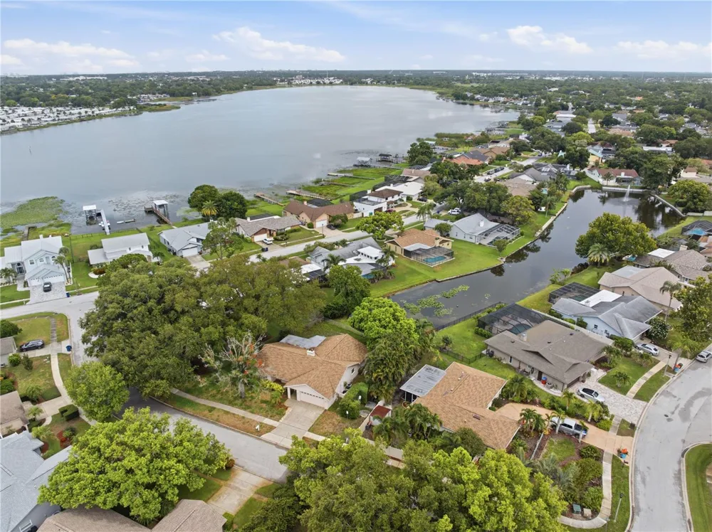 9743 106TH AVENUE Largo, FL 33773