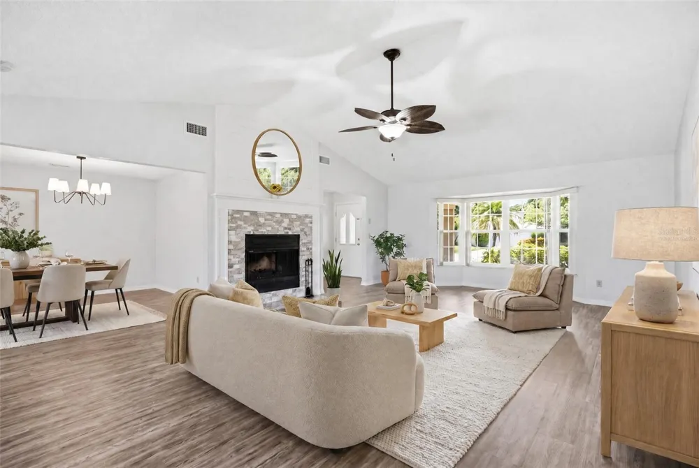 9743 106TH AVENUE Largo, FL 33773