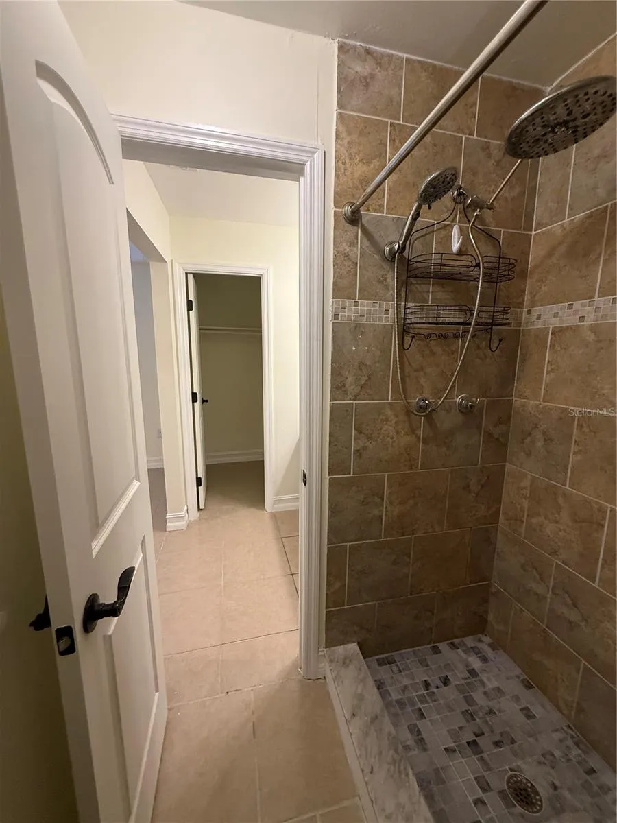362 HOLLY RIDGE ROAD Winter Haven, FL 33880