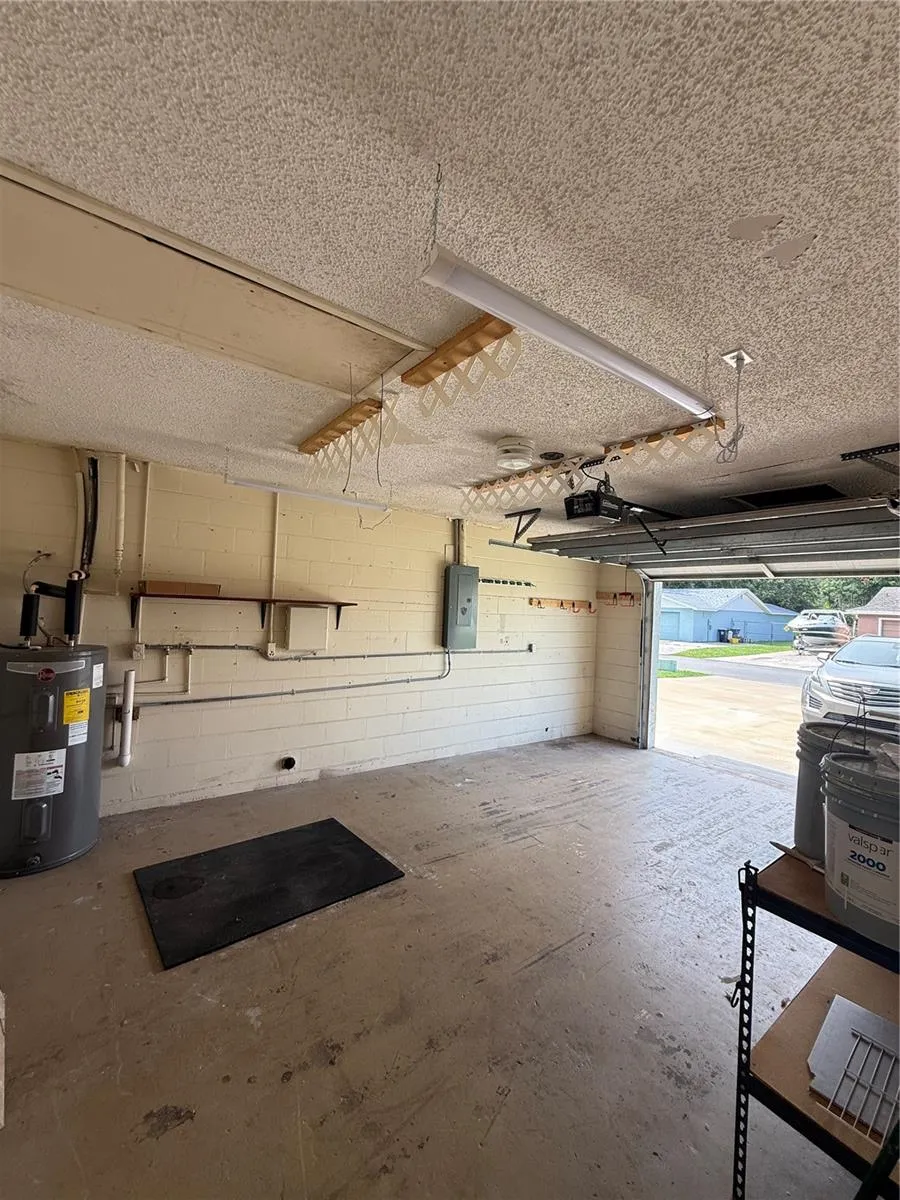 362 HOLLY RIDGE ROAD Winter Haven, FL 33880