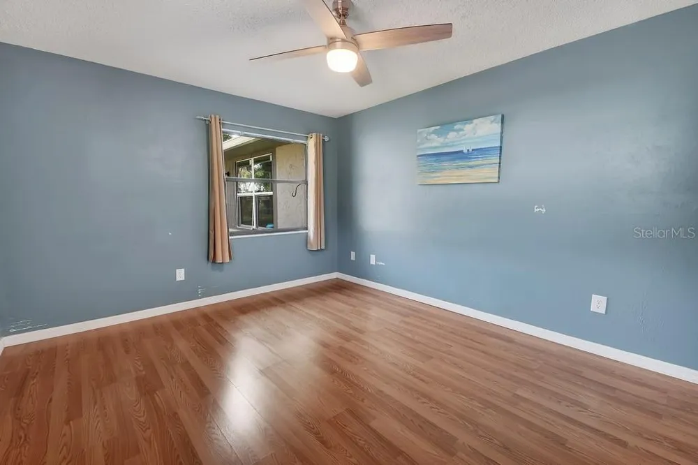 235 W RETTA STREET De Leon Springs, FL 32130