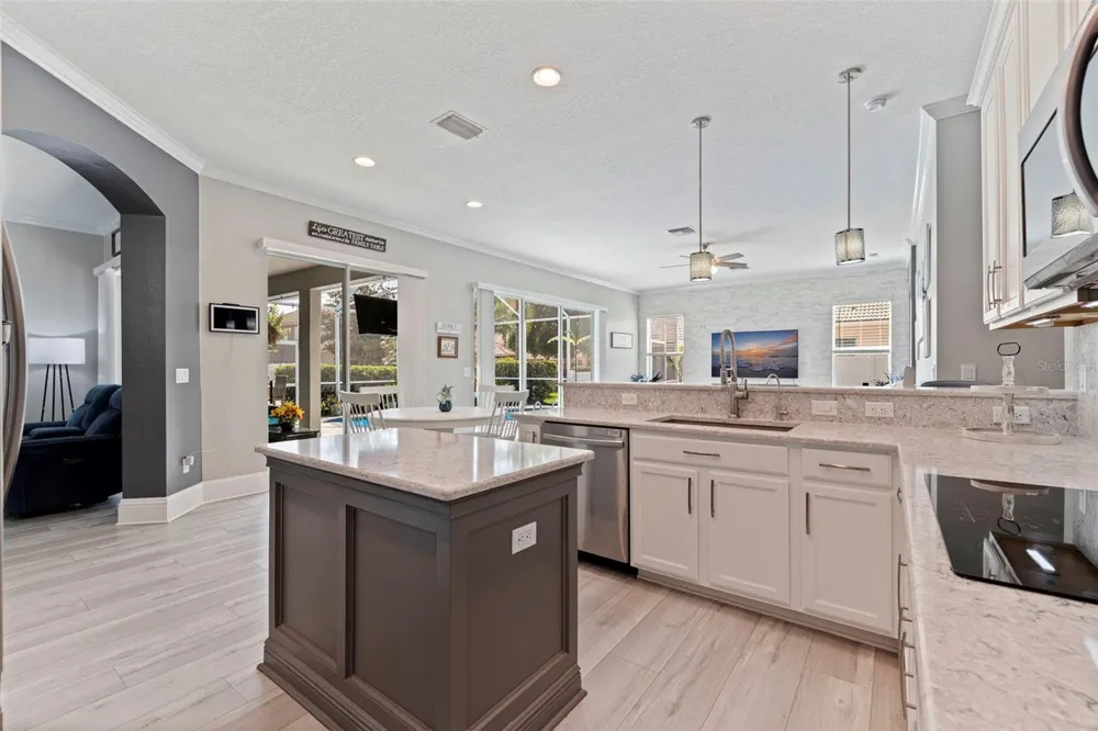 11508 OYSTER BAY CIRCLE New Port Richey, FL 34654