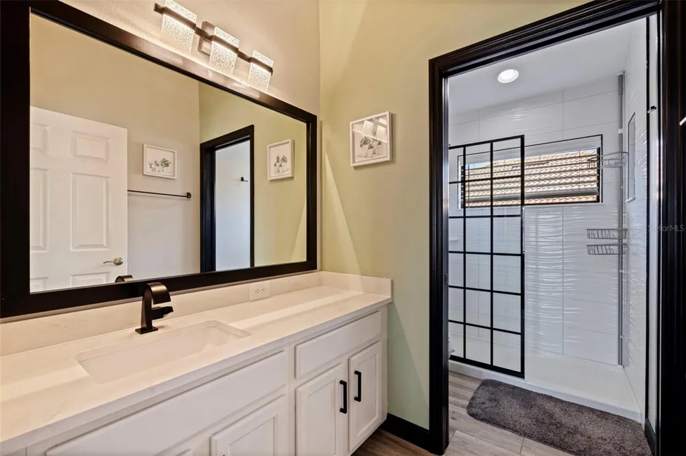 11508 OYSTER BAY CIRCLE New Port Richey, FL 34654