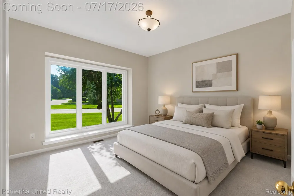 24597 Edgewood Drive Novi City, MI 48374