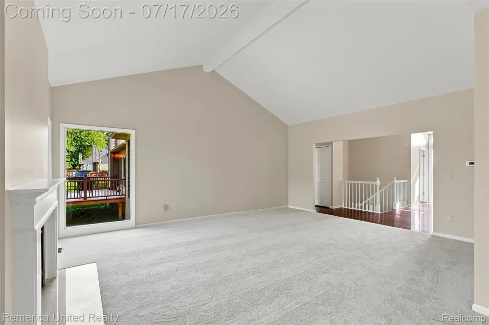 24597 Edgewood Drive Novi City, MI 48374
