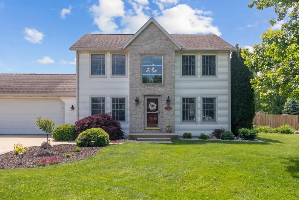 47679 Woodfield Circle Almena Township, MI 49071