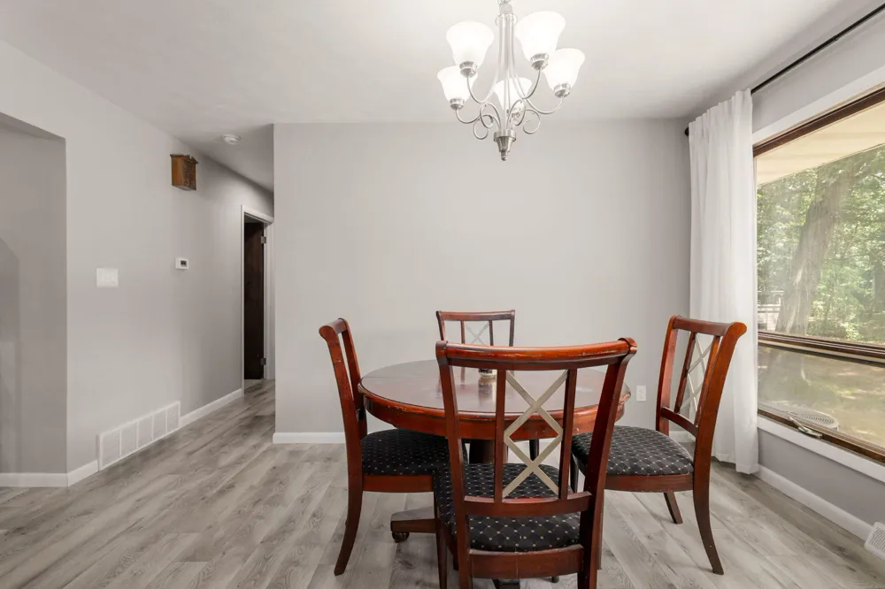 2135 S 13th Street Niles Township, MI 49120