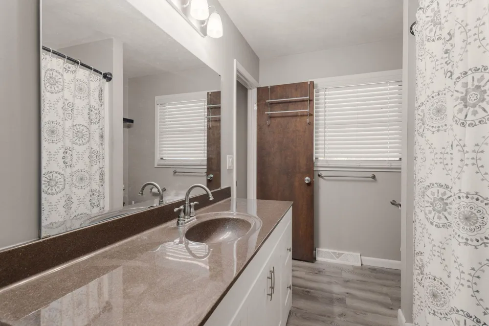2135 S 13th Street Niles Township, MI 49120