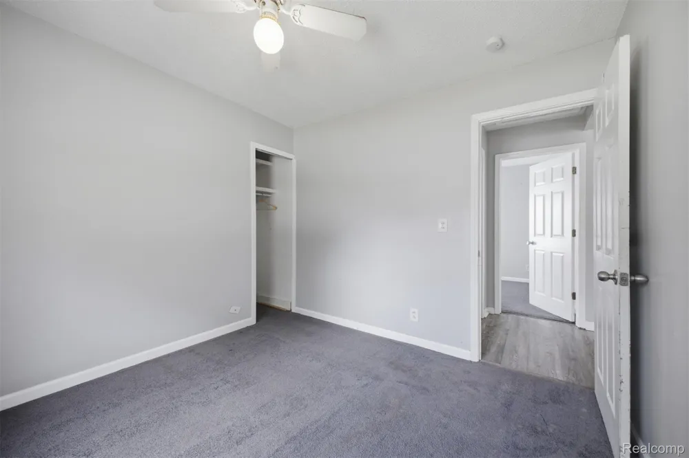 5921 Oldham Street Taylor City, MI 48180