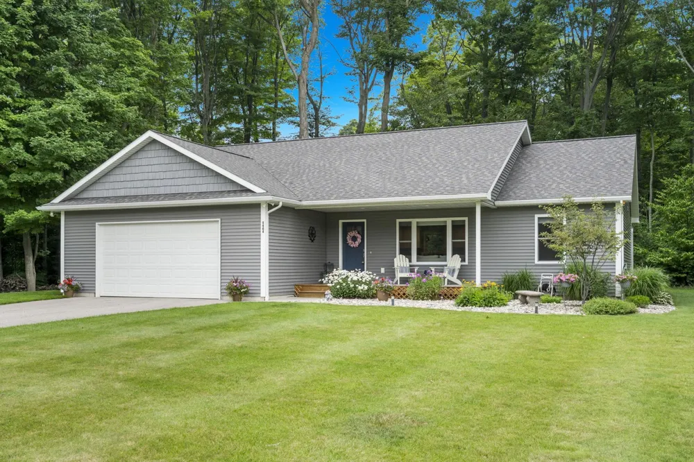 5404 Barney Road Garfield Charter Township, MI 49684