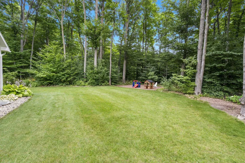 5404 Barney Road Garfield Charter Township, MI 49684
