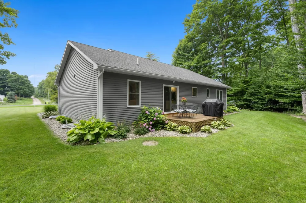 5404 Barney Road Garfield Charter Township, MI 49684