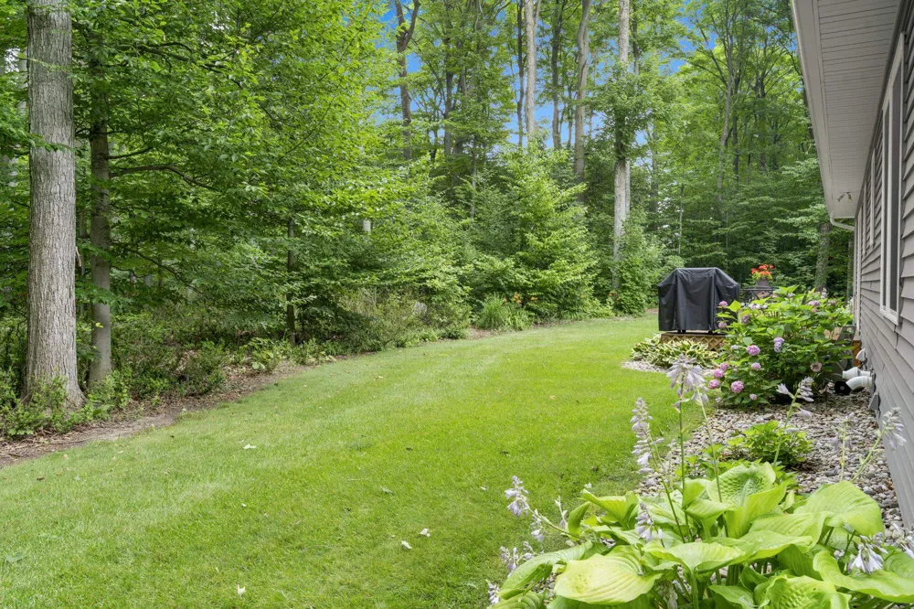 5404 Barney Road Garfield Charter Township, MI 49684