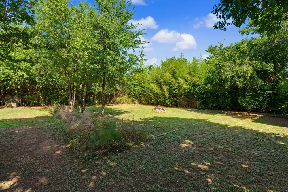 543 Church Street Bluff Dale, TX 76433