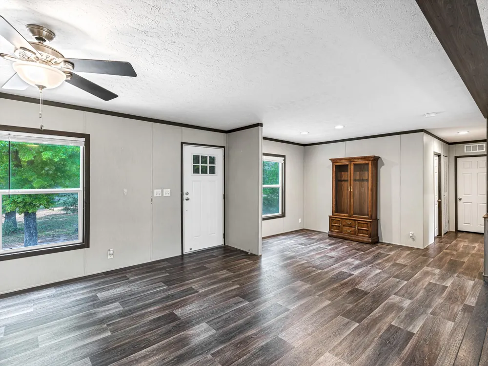 1047 Jim Bob Lane New Ulm, TX 78950