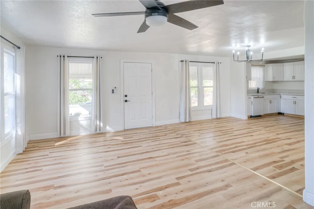 12 Service Oroville, CA 95966