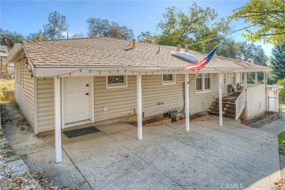 12 Service Oroville, CA 95966