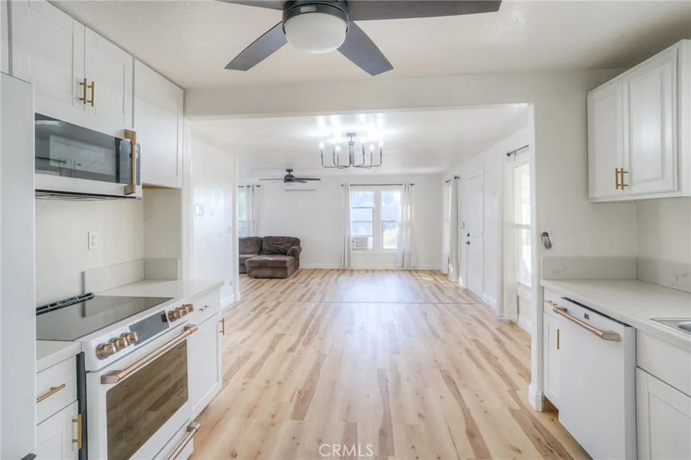 12 Service Oroville, CA 95966