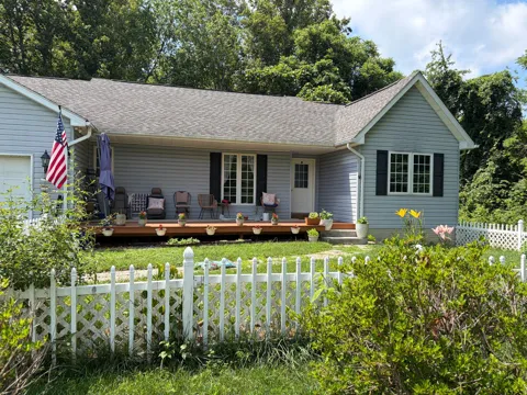7 BAILEY LANE