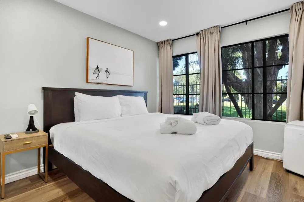 1251 Parker Pl. #2J San Diego, CA 92109