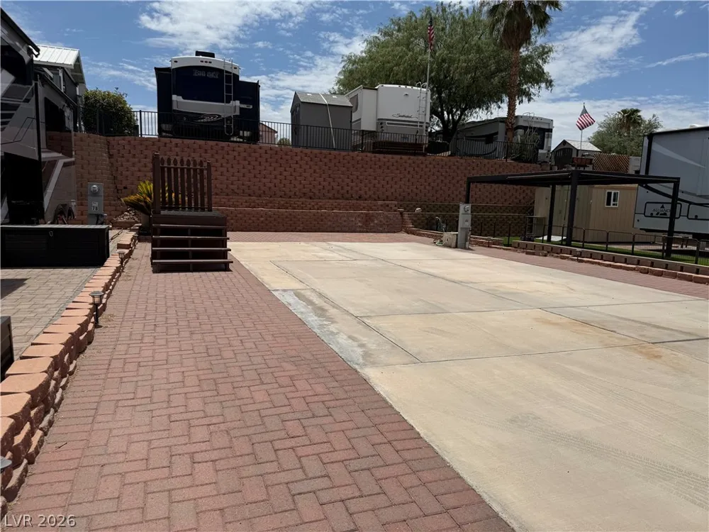 812 Pelican Way Boulder City, NV 89005