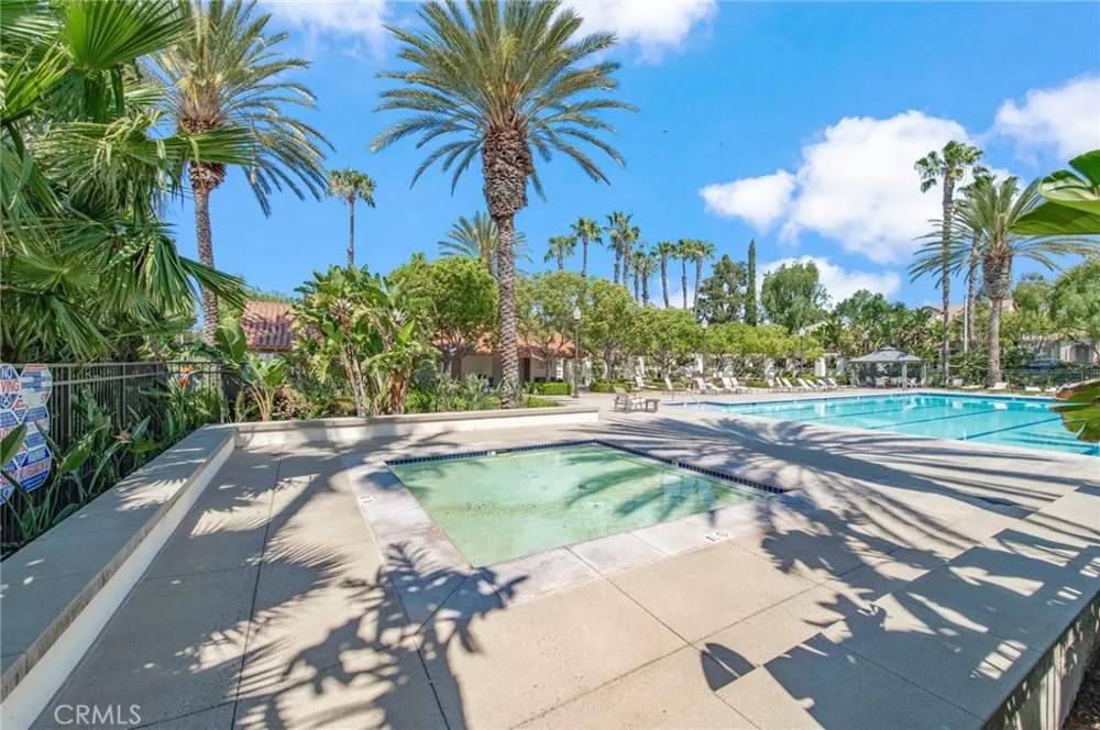 3 Ardmore Irvine, CA 92602