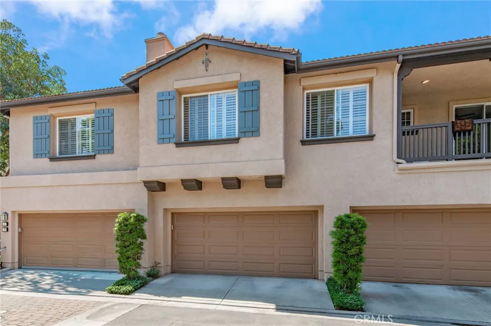 3 Ardmore Irvine, CA 92602