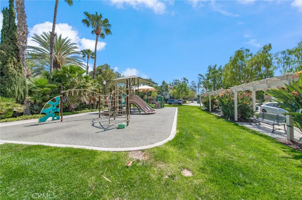 3 Ardmore Irvine, CA 92602