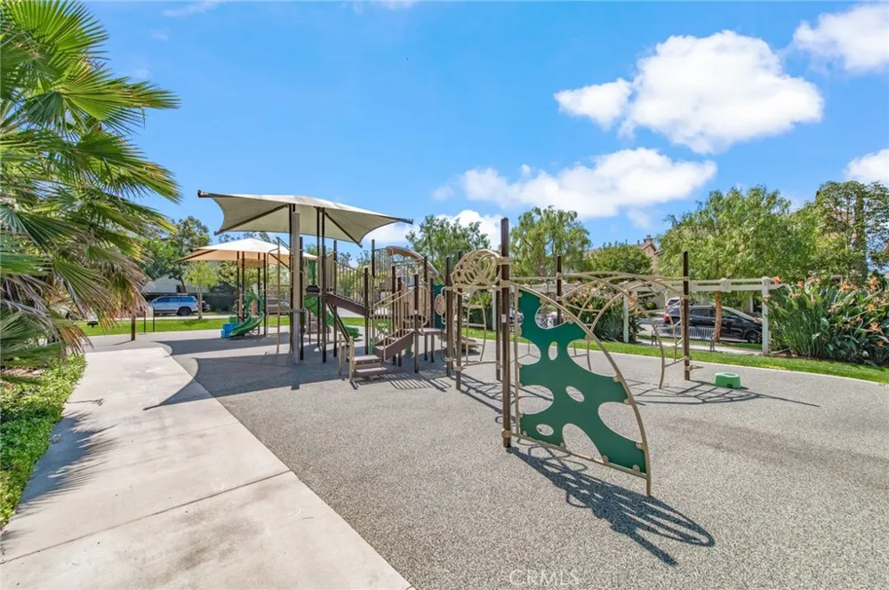 3 Ardmore Irvine, CA 92602