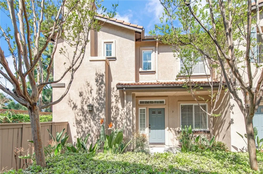 3 Ardmore Irvine, CA 92602