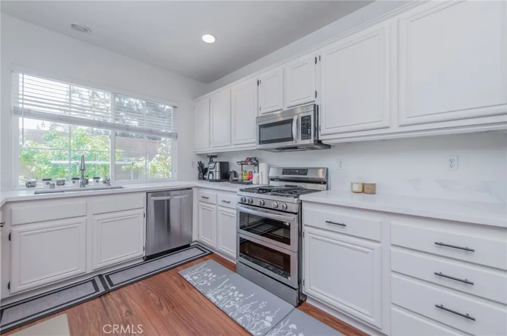 3 Ardmore Irvine, CA 92602