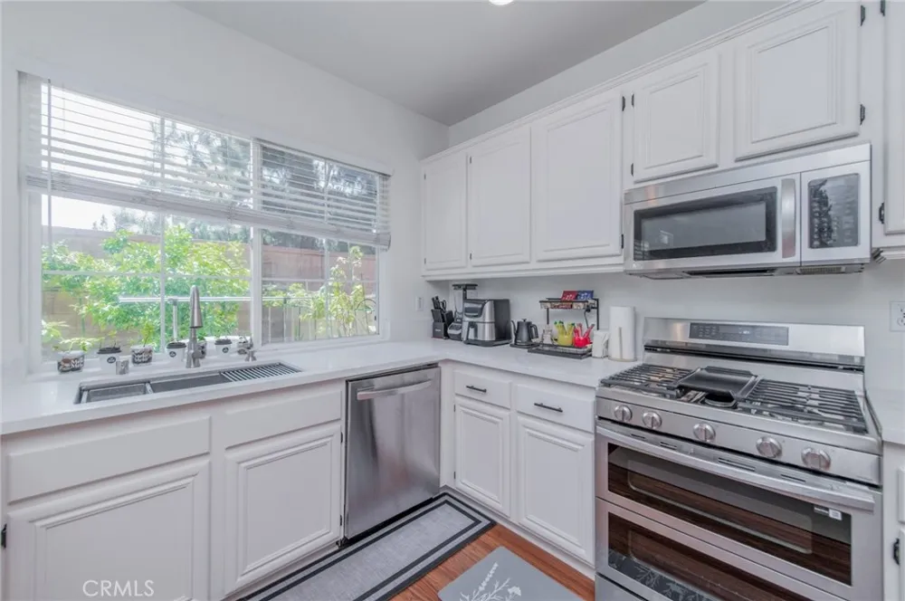3 Ardmore Irvine, CA 92602