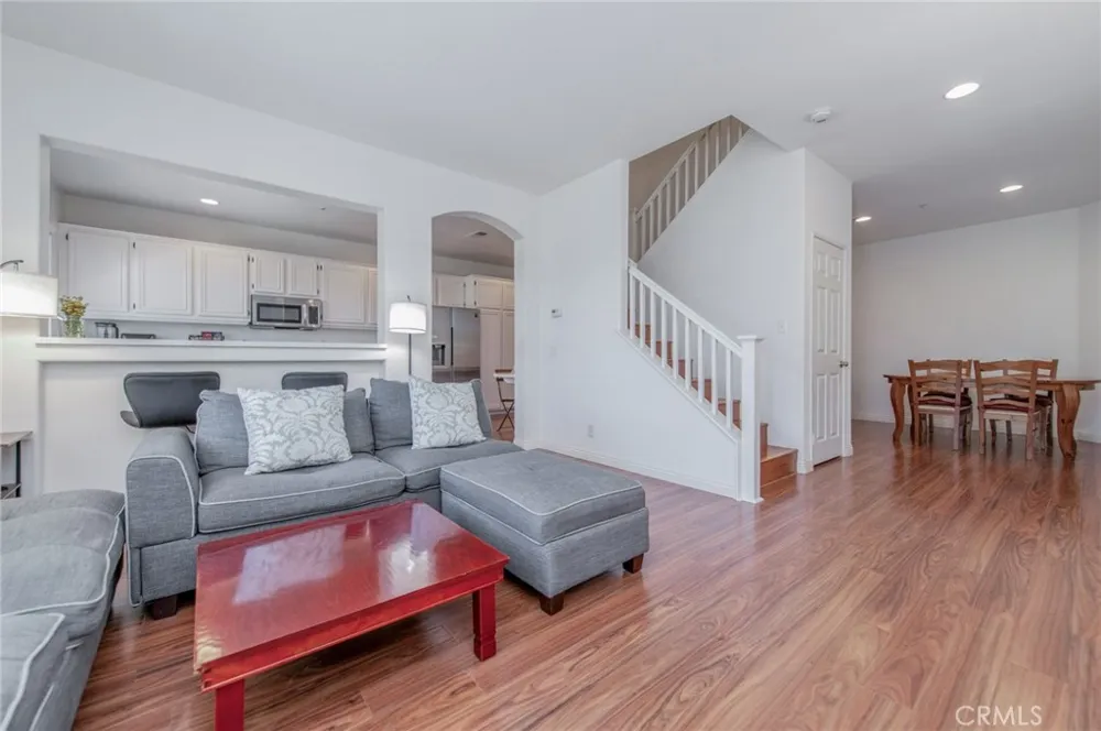 3 Ardmore Irvine, CA 92602
