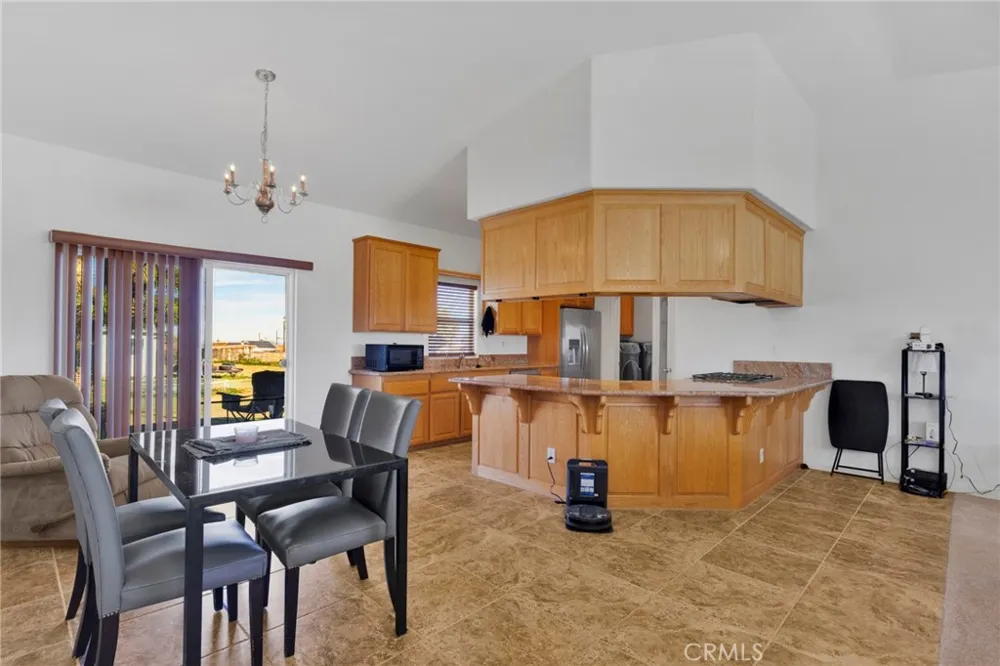 8720 Greasewood Lane Victorville, CA 92392