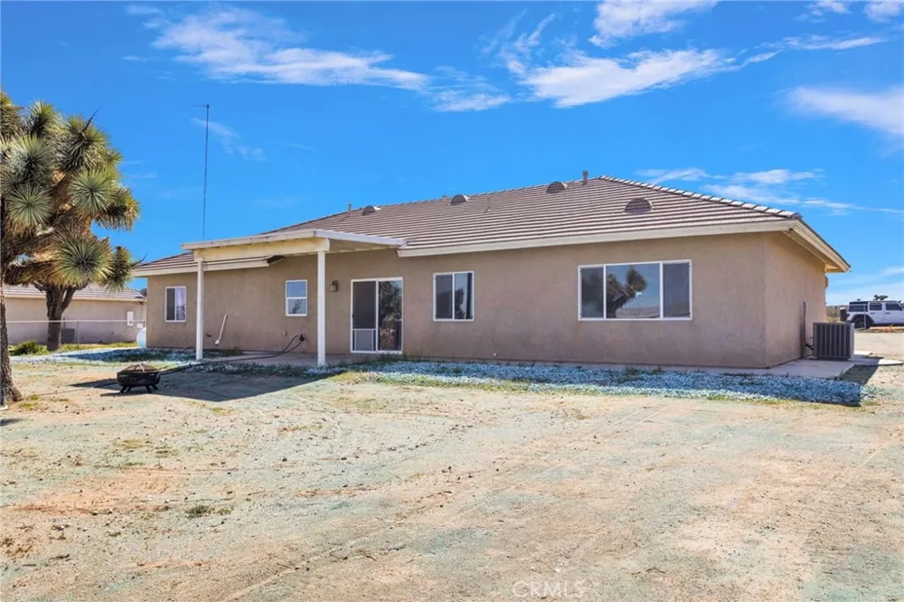 8720 Greasewood Lane Victorville, CA 92392