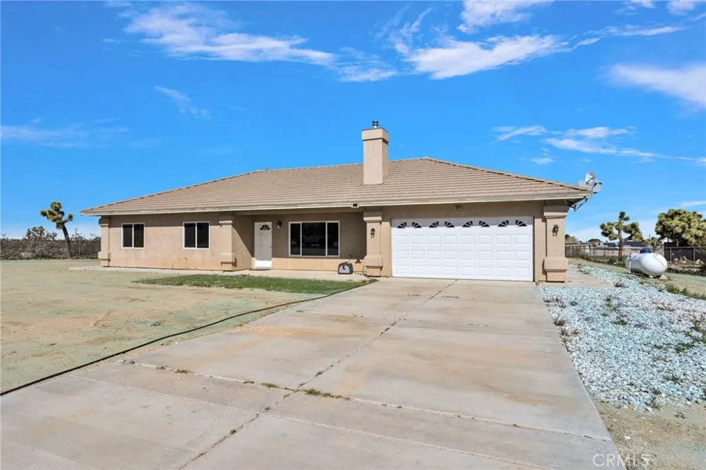 8720 Greasewood Lane Victorville, CA 92392