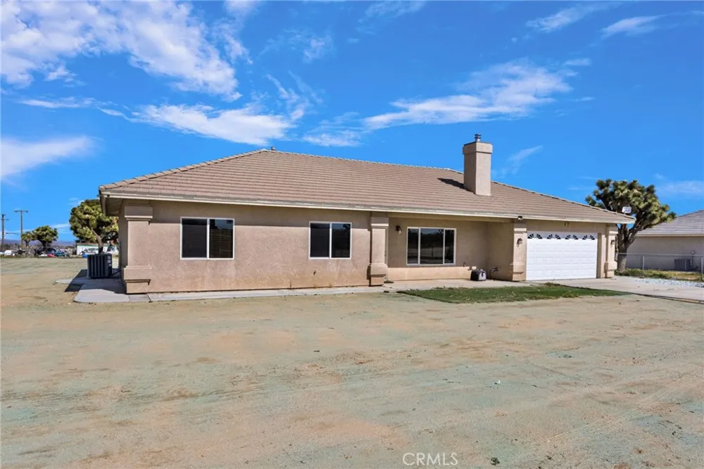8720 Greasewood Lane Victorville, CA 92392